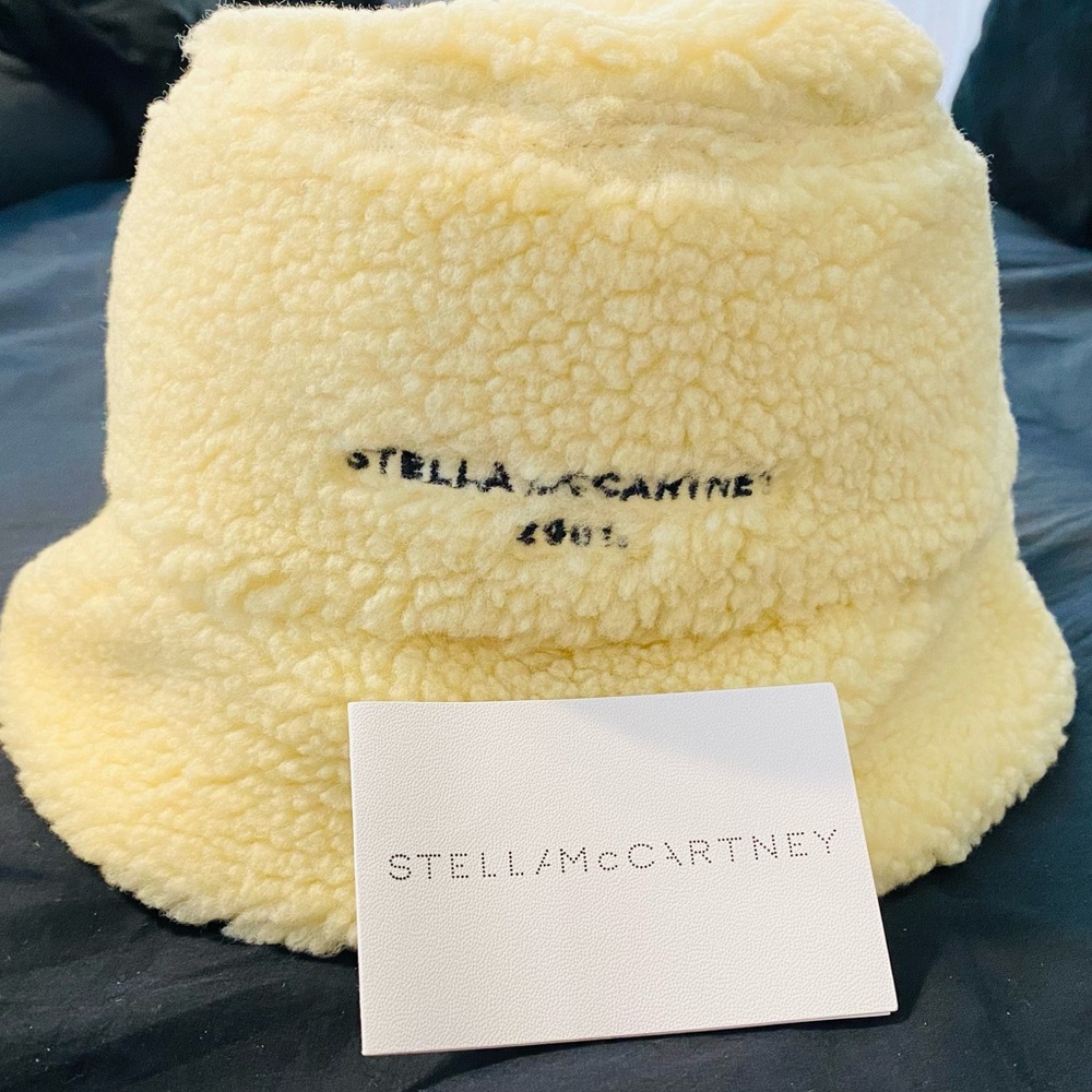 RARE FIND-Stella McCartney Shearling Faux Fur Logo Bucket Hat - Picture 1 of 11